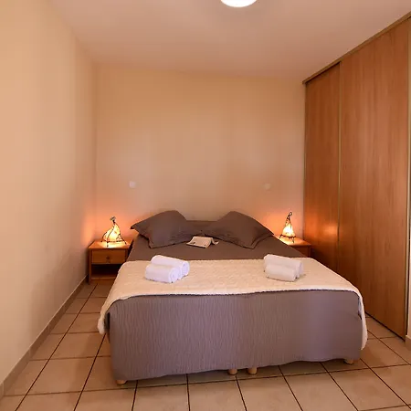 Chiar' Di Luna 4*