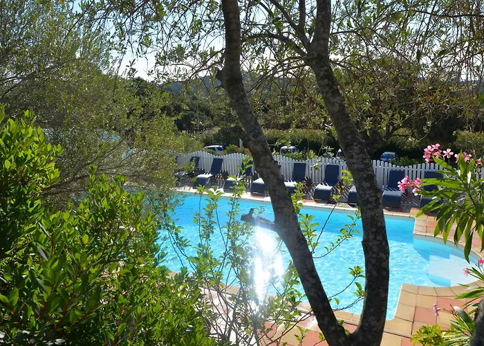 Chiar' Di Luna 4* San Ciprianu