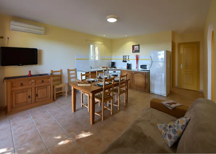 Hotel Chiar' Di Luna 4*